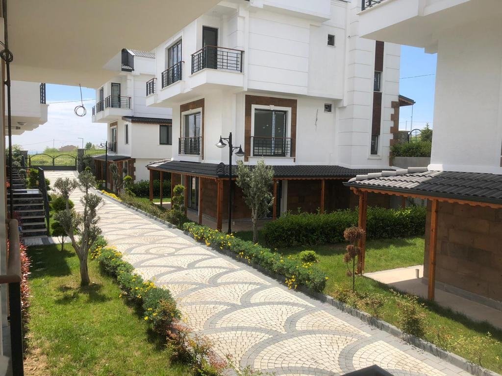 Warakosya Vadi Villaları
